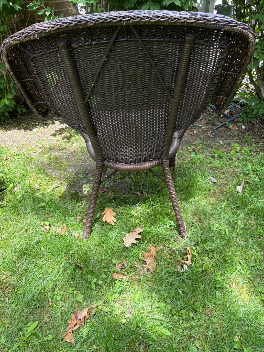 Brown Wicker Armchairs and table - photo 3