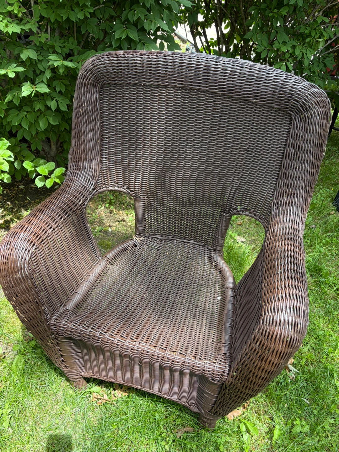 Brown Wicker Armchairs and table - photo 4