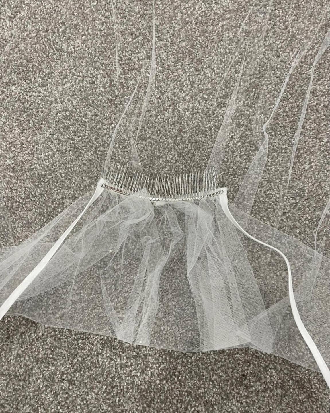 White Wedding Veil - photo 2