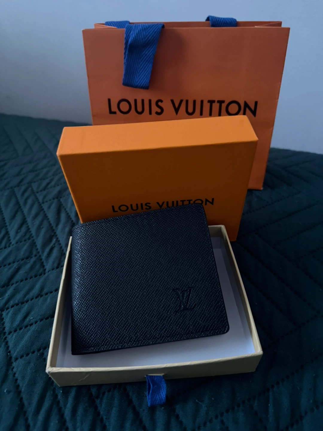Louis Vuitton Bifold Wallet - photo 4