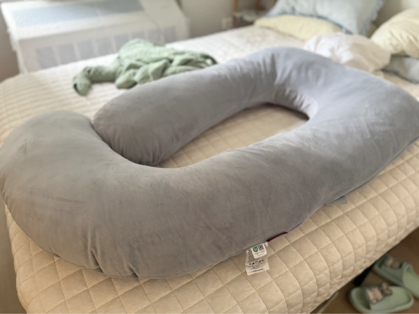 U-Shaped Pregnancy Pillow