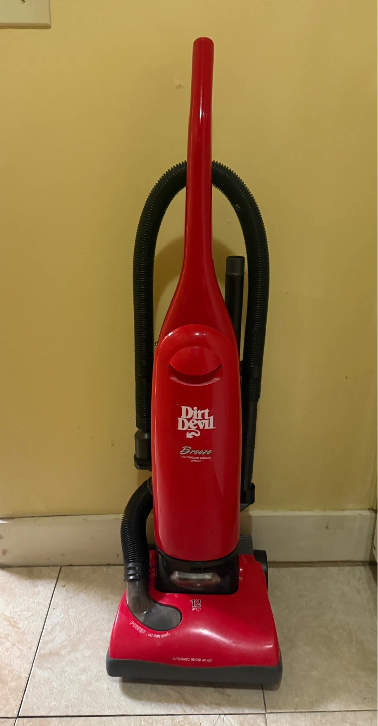 Dirt Devil upright vacuum