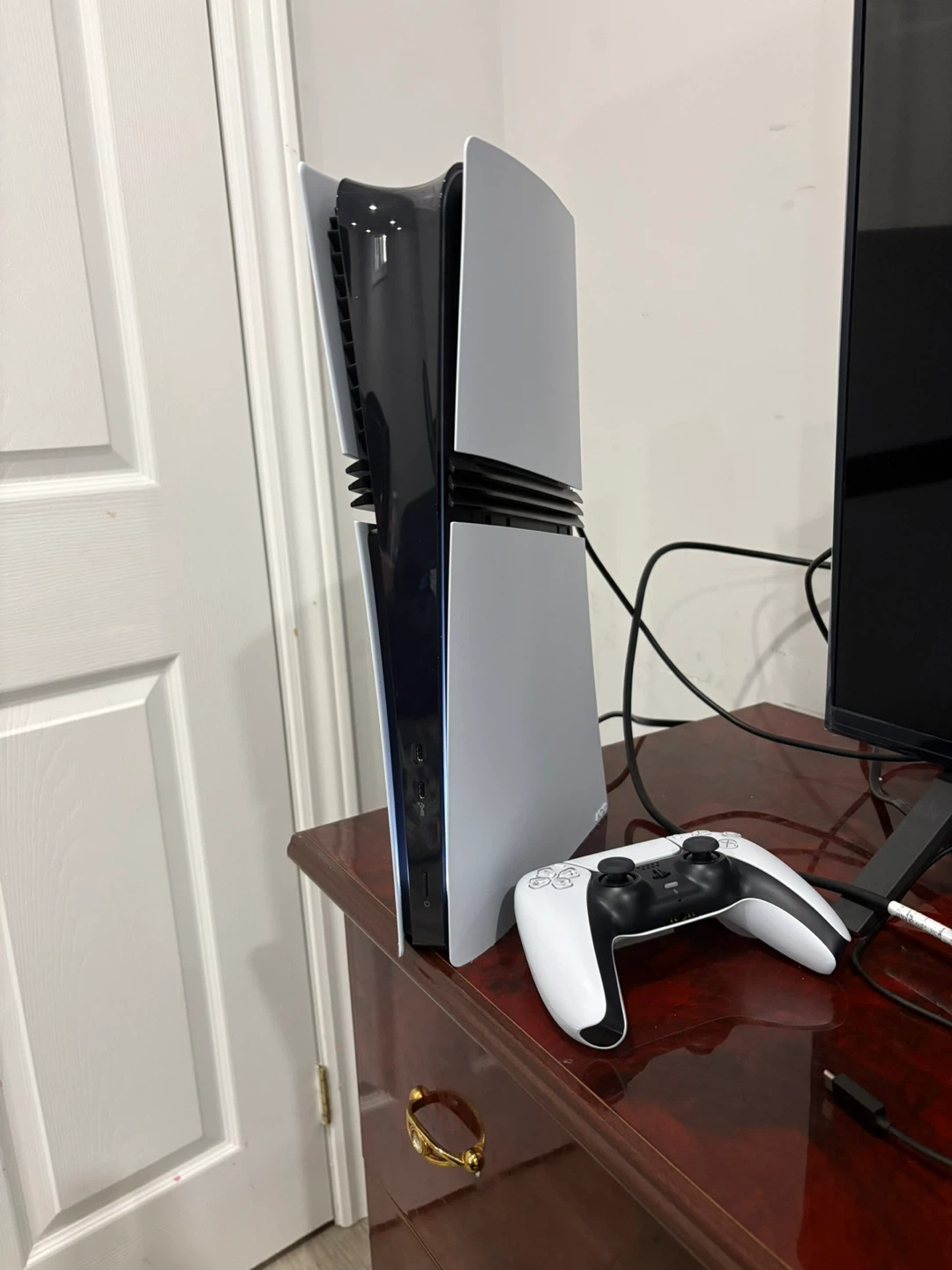 Sony PlayStation 5 pro Console - photo 3