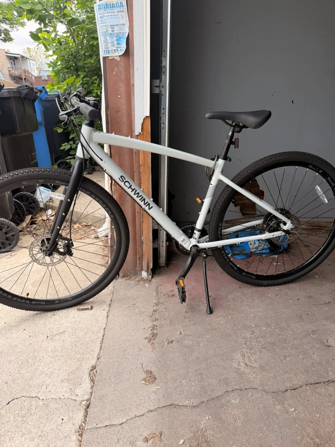 Schwinn Horicon Sport Hybrid Bike - photo 4