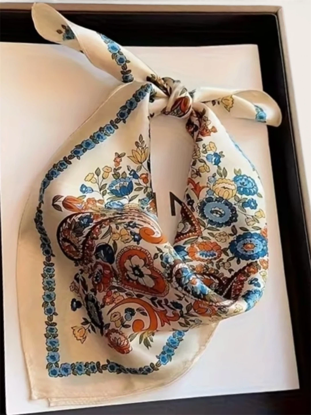 Floral Paisley Silk Scarf - photo 3