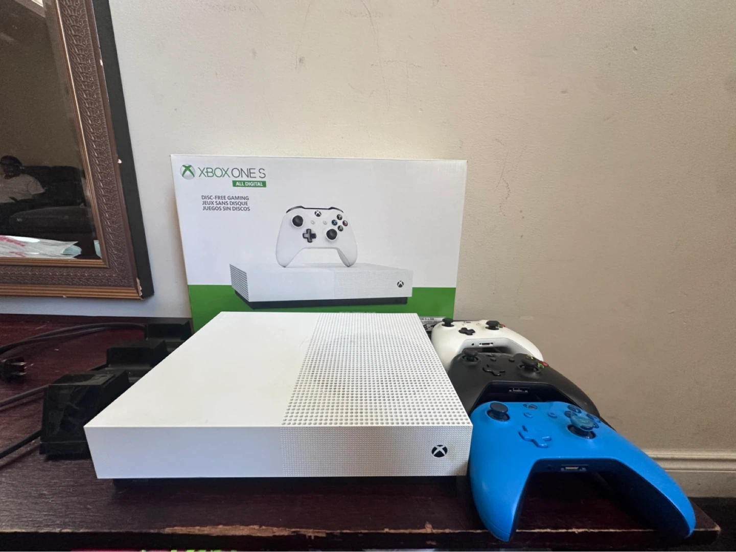 Xbox One S All Digital Edition 1TB Console - photo 3
