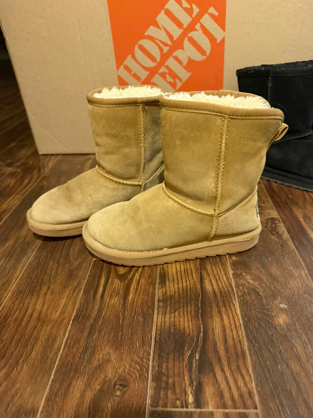Crown Vintage Boots - Size Unknown - photo 3