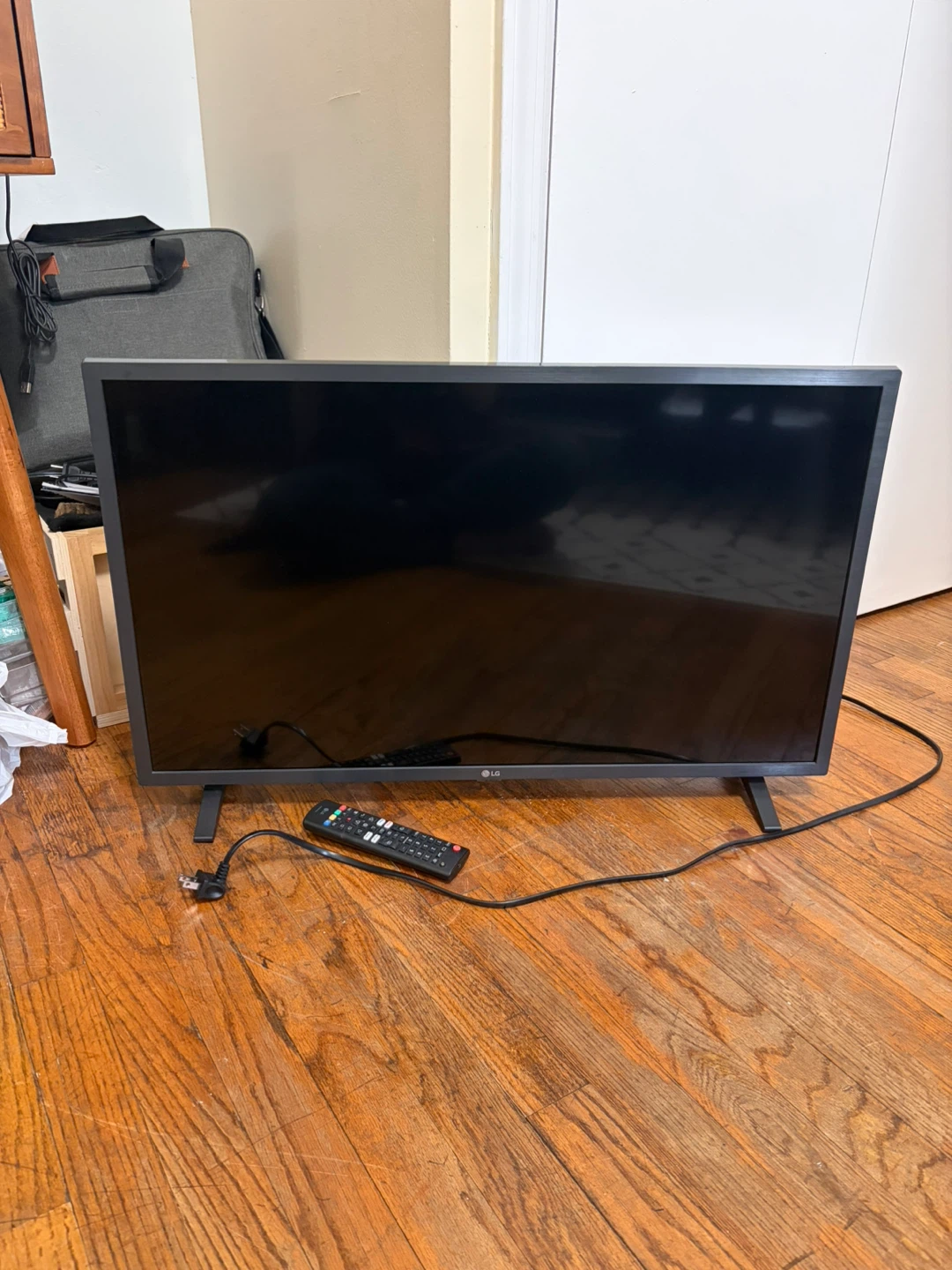 31 inch TV