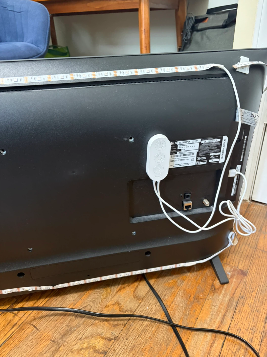 31 inch TV - photo 2