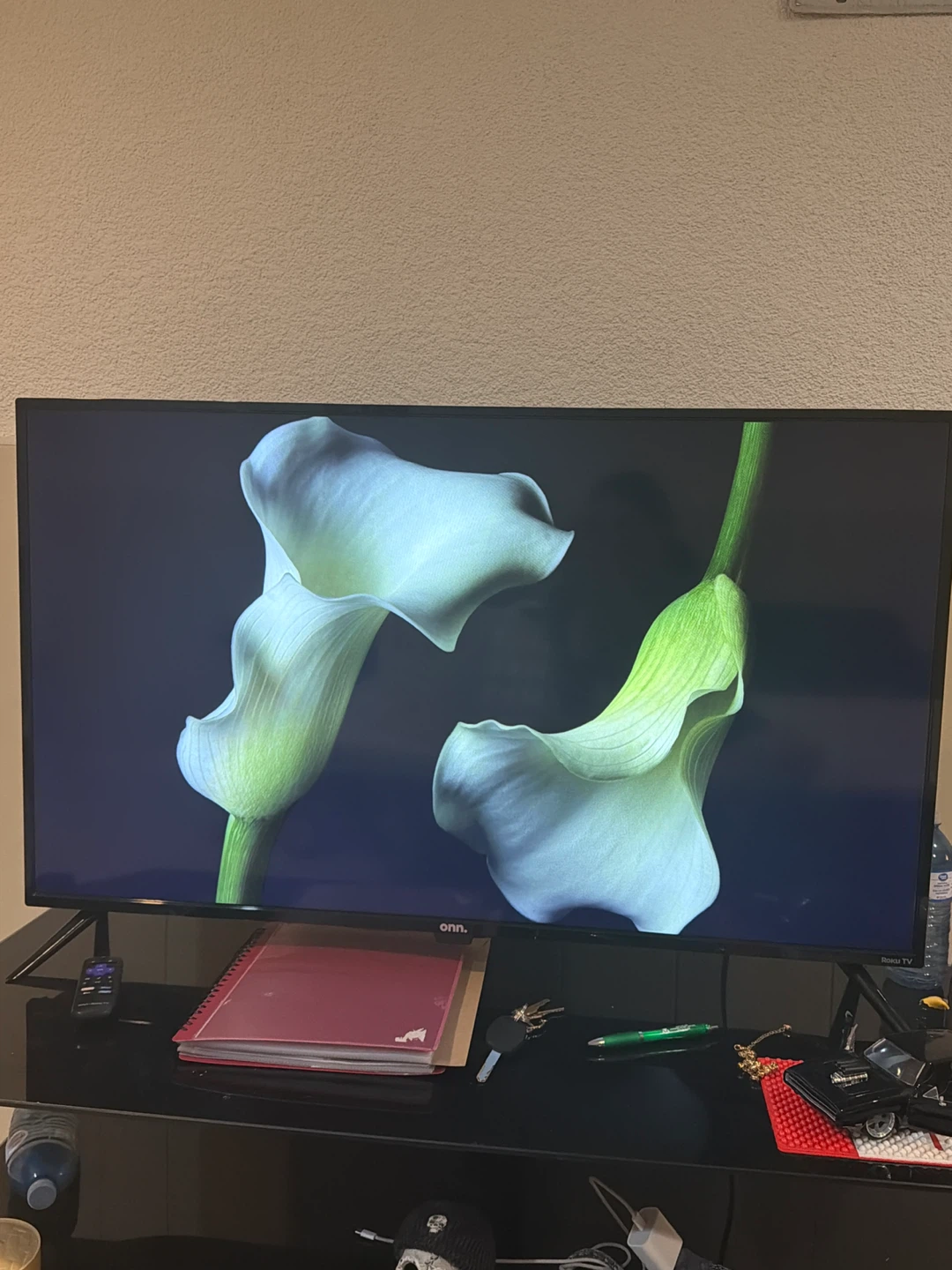 ONN Roku TV 32-inch