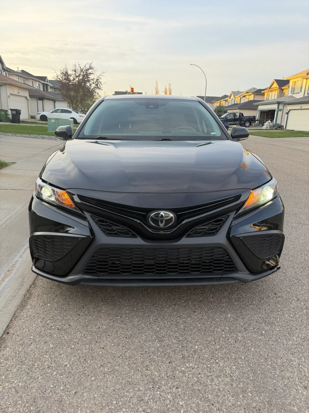 2021 Toyota Camry SE Active Status Remote Start