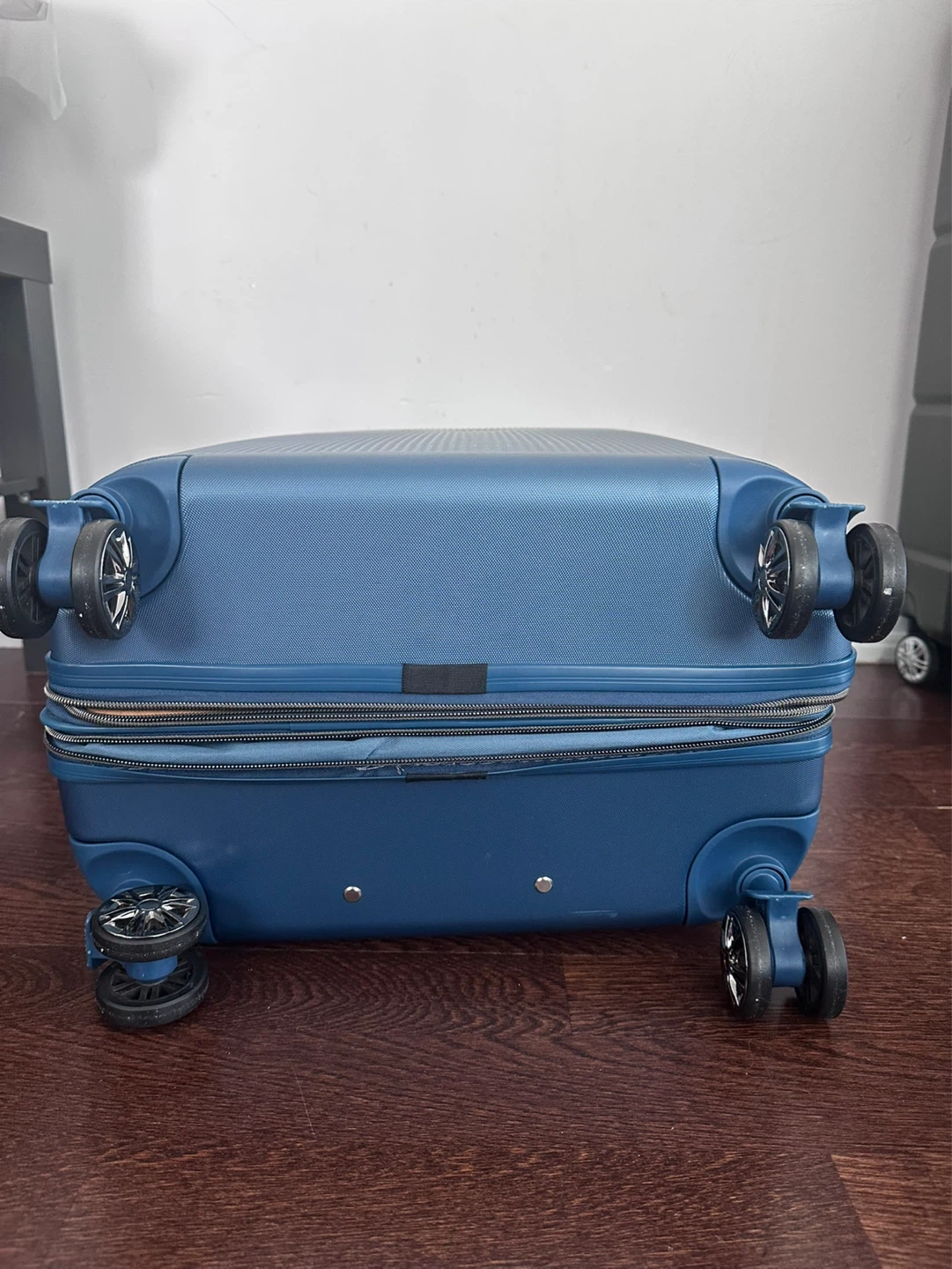 DIVE Blue Hardside Spinner Luggage - photo 5