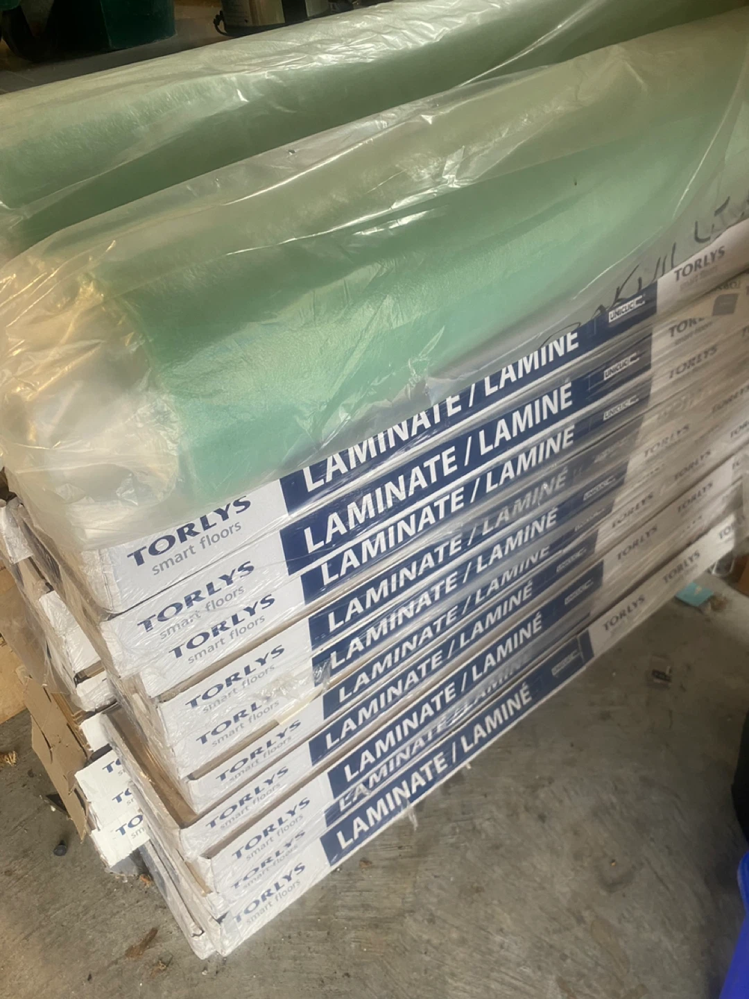 Torlys Laminate Flooring - photo 2