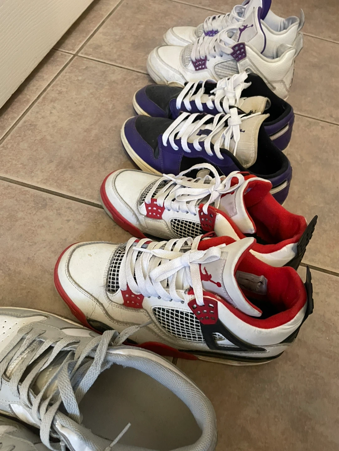 Air Jordan Sneakers - photo 2
