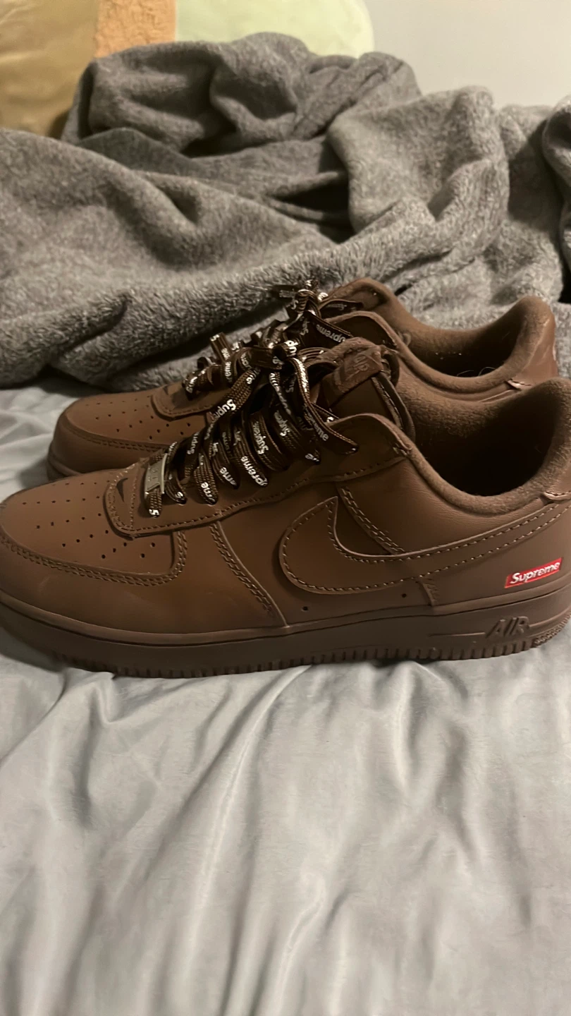 Nike Air Force 1 Low Supreme Brown