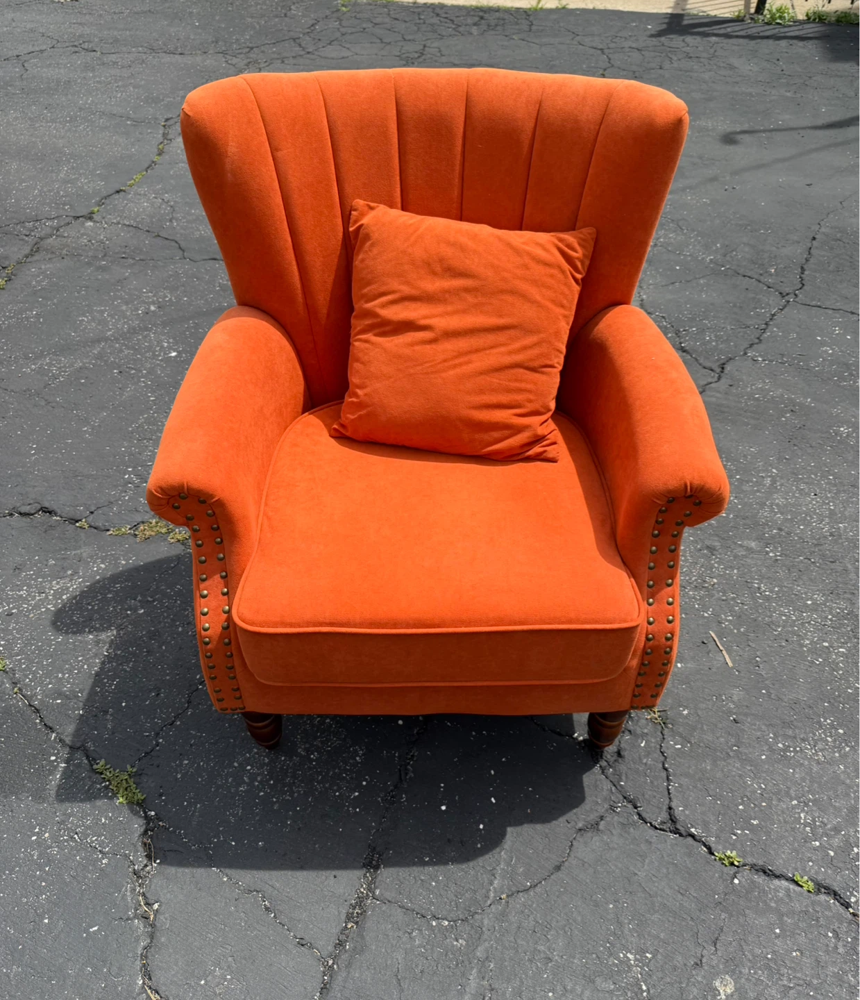 Nice and comfortable  Accent Chair . $75.00 or best offer