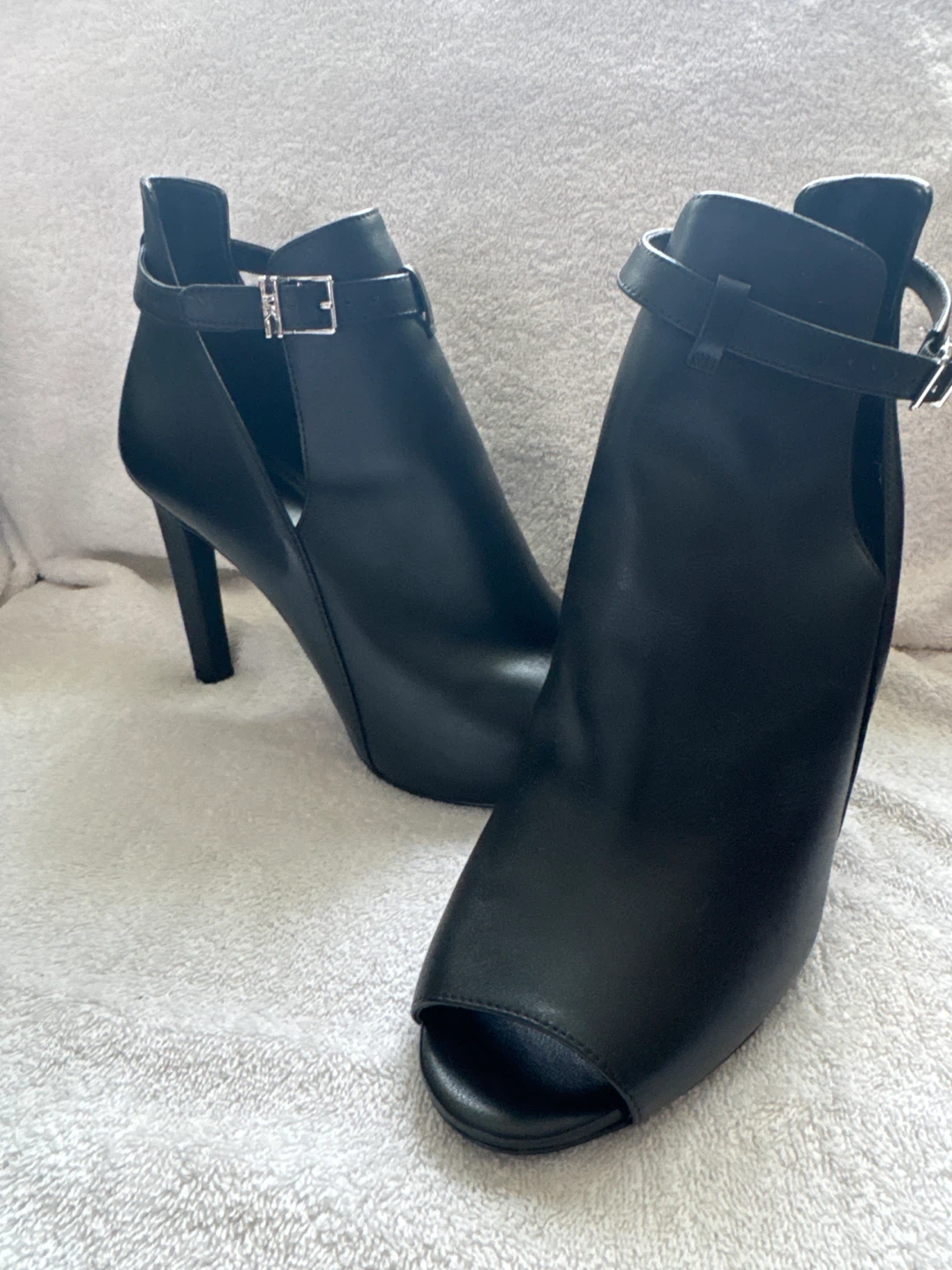 Michael Kors Black Peep-Toe Ankle Booties Heels - photo 2