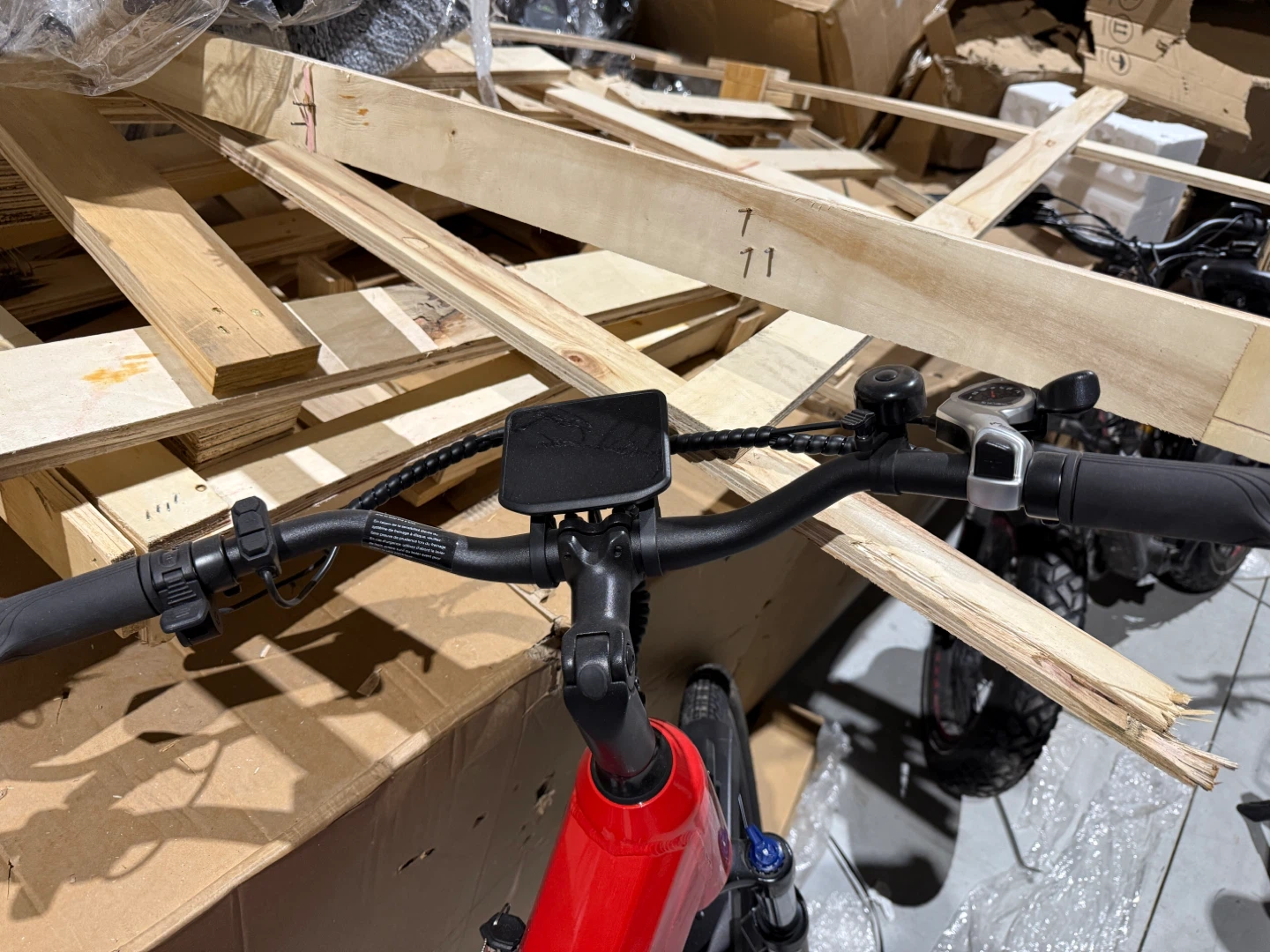 WAREHOUSE & E-BIKE STORE LIQUIDATION SALE - photo 4