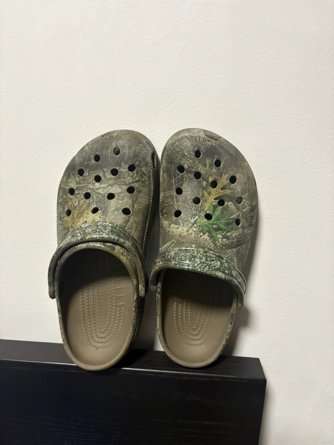 Crocs Realtree Camo Clogs Size 6M W8