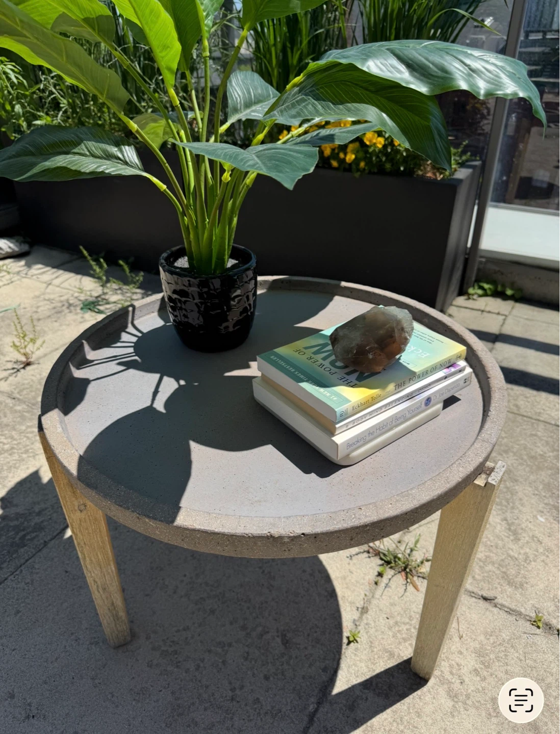 $25 Today only! Patio concrete round garden side table