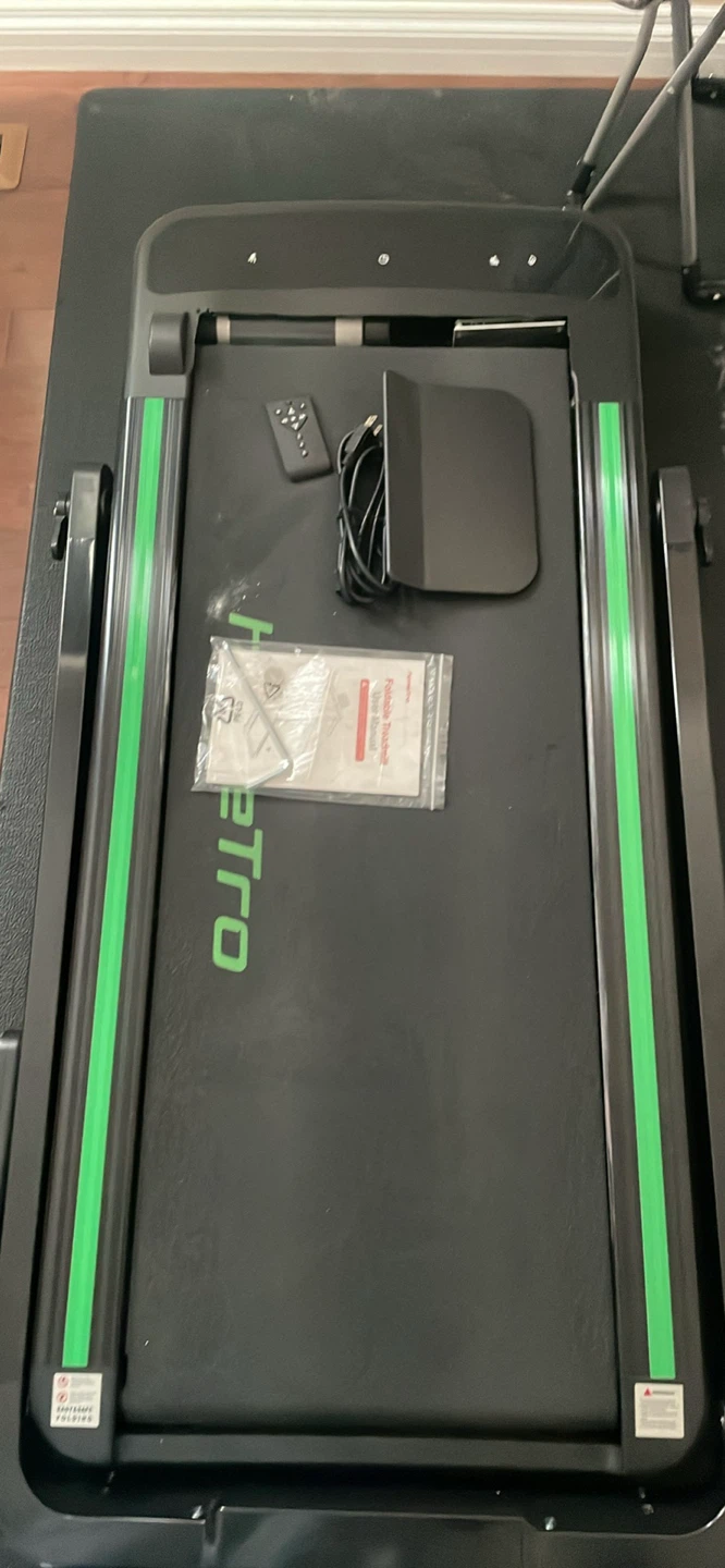 Foldable treadmill works but has fault in it.