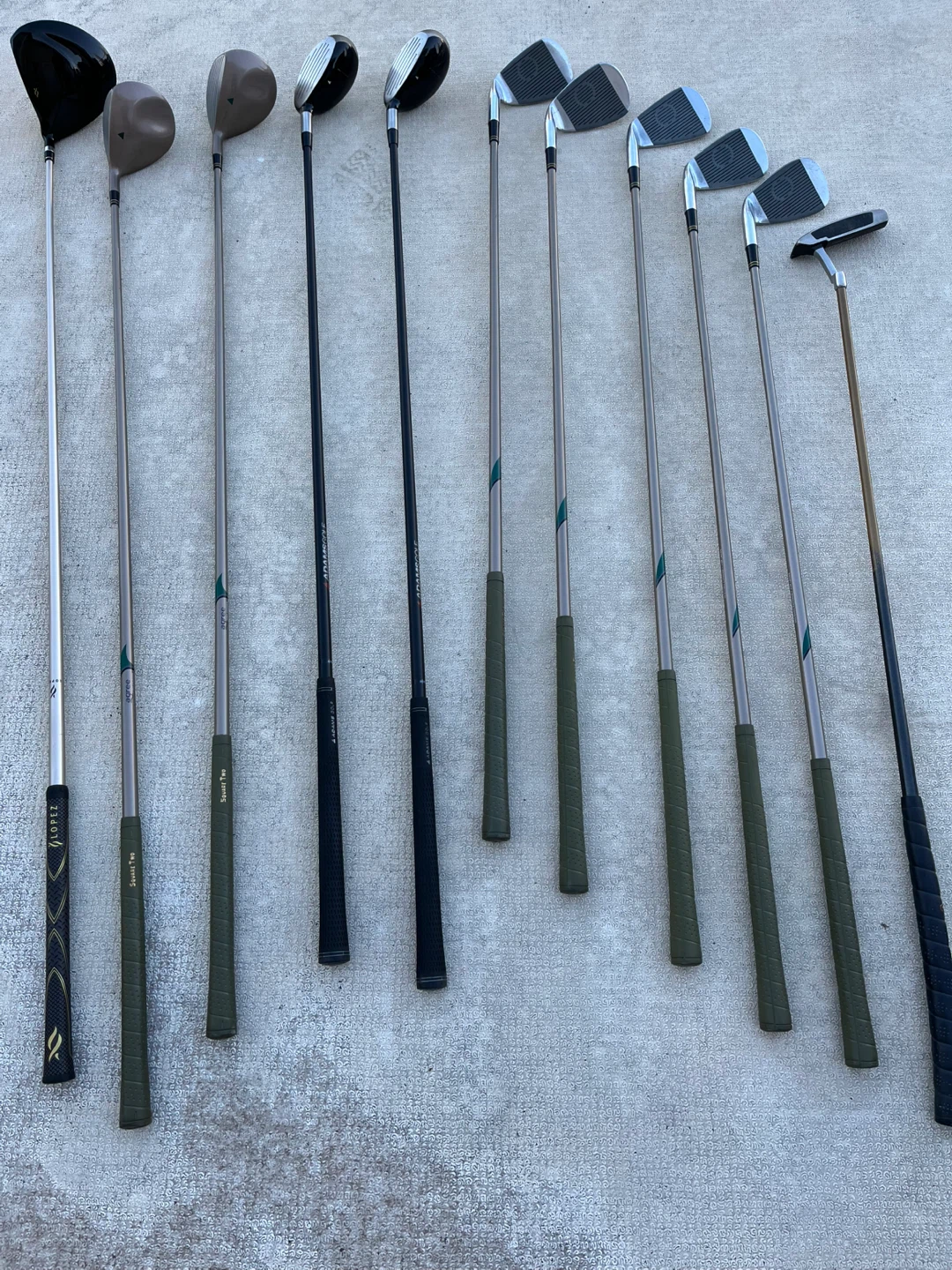 Complete Golf Club Set with Bag