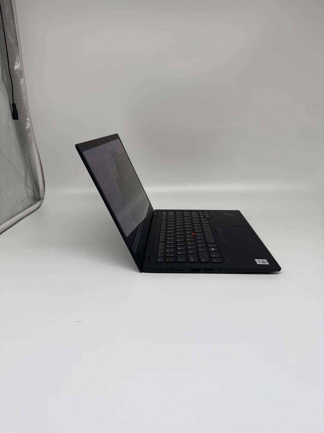 Lenovo X1 Carbon Gen 8 Core i5-10th Gen 16GB 512GB SSD - photo 3