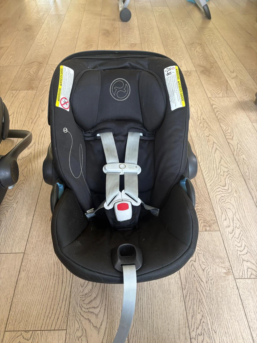 Cybex Cloud G Lux CAN infant car seat base - Moon Black