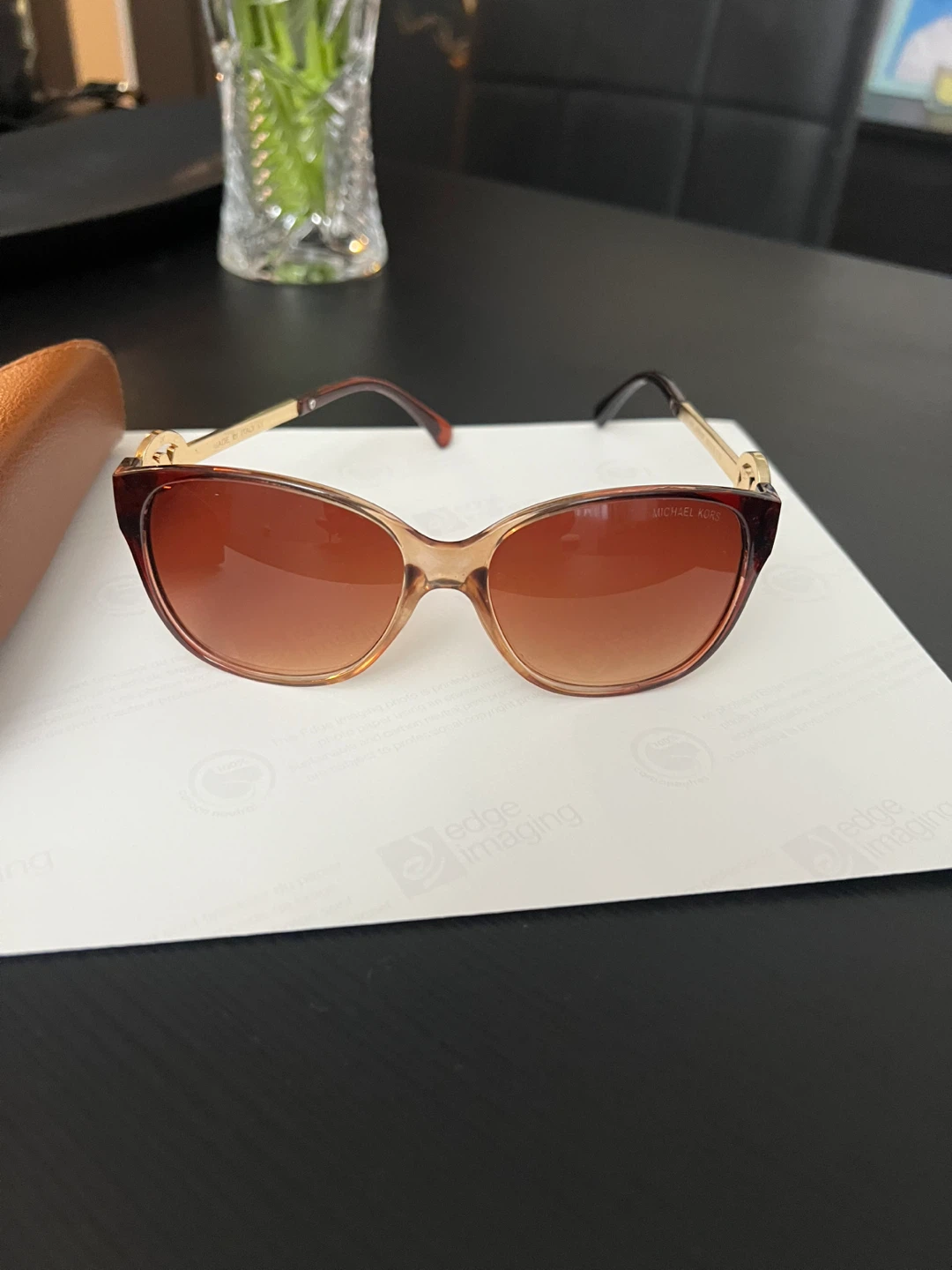 Michael Kors Sunglasses with case - photo 2