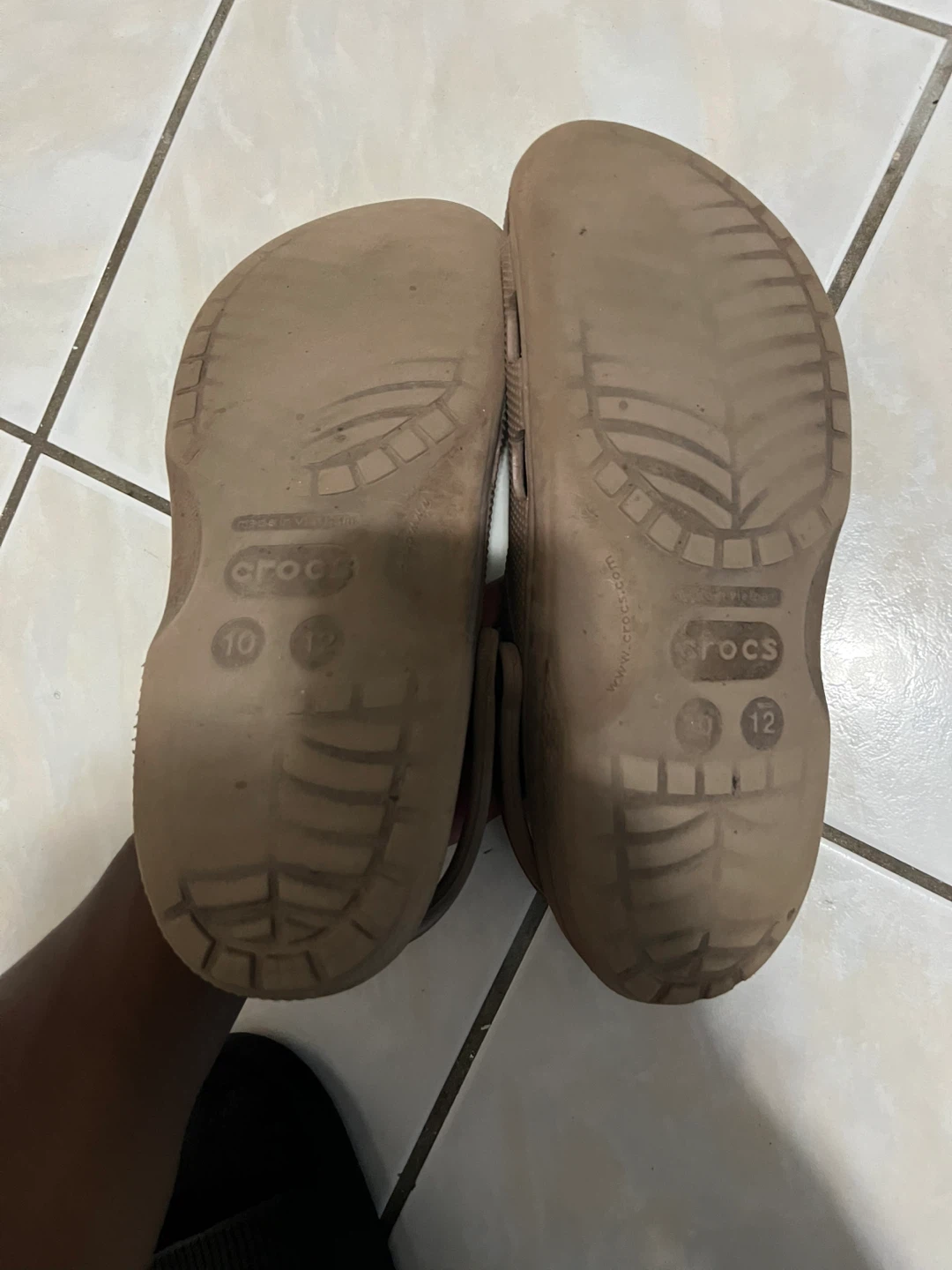Brown crocs - photo 3