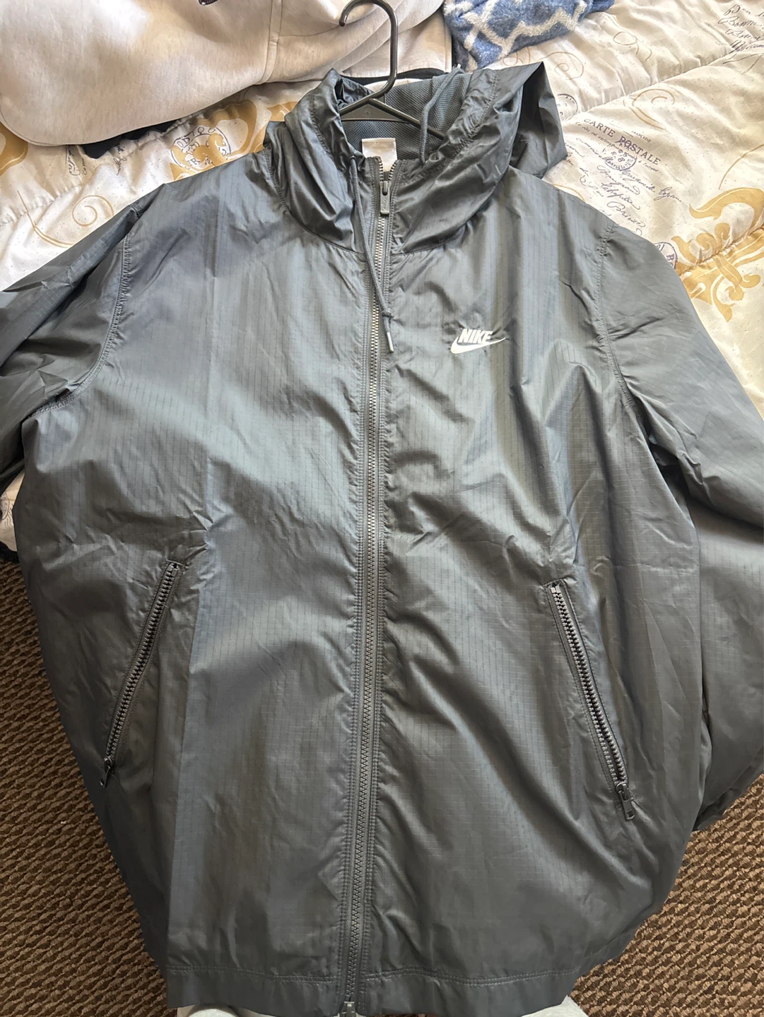 Nike Men's Windbreaker Jacket Size M