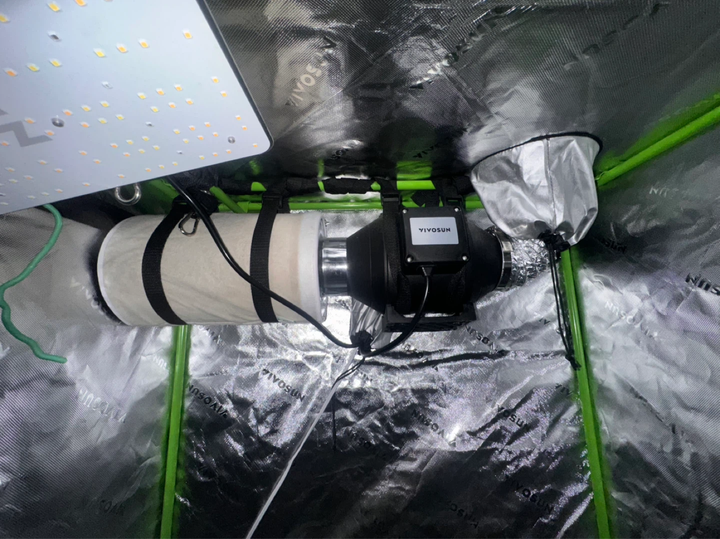 VIVOSUN Grow Tent Kit with Humidifier and Fan - photo 4
