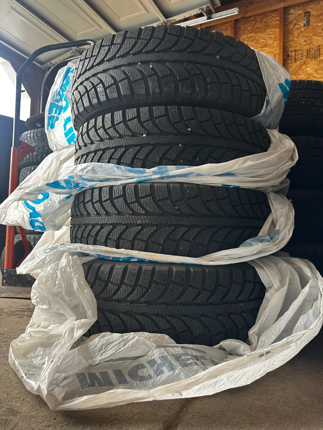 4: tires for sale size 185/60R15