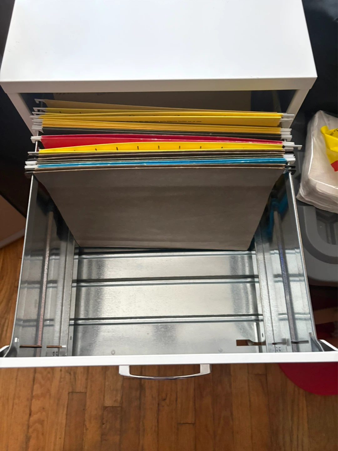 White 2-Drawer Filing Cabinet - photo 3