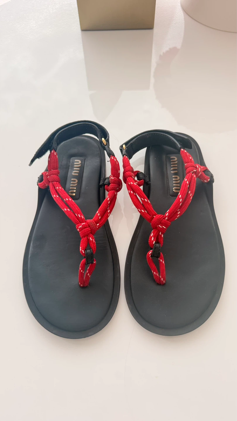 Miu Miu Black Red Rope Detail Flat Sandals