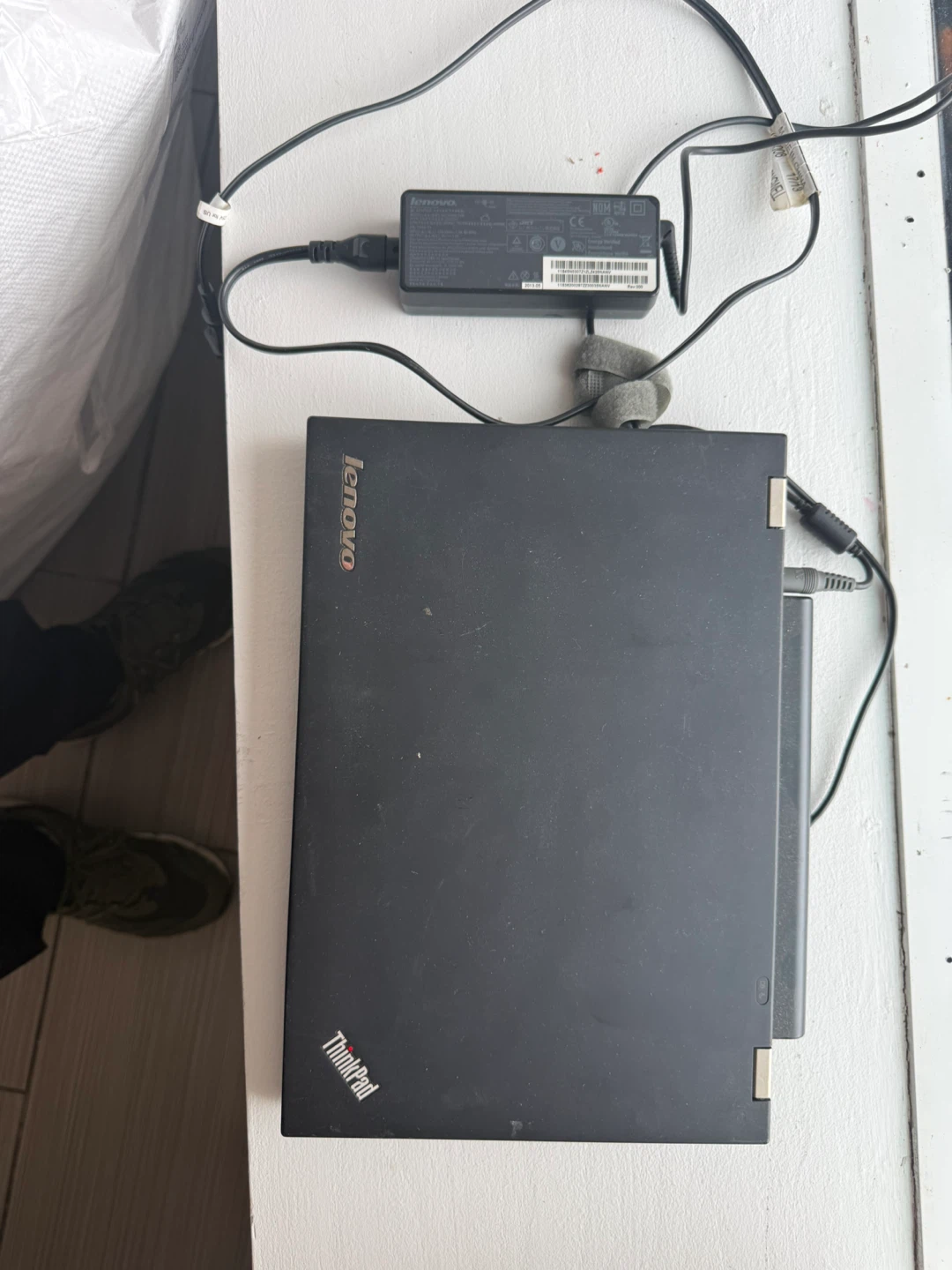 Lenovo ThinkPad T430 Laptop - photo 2
