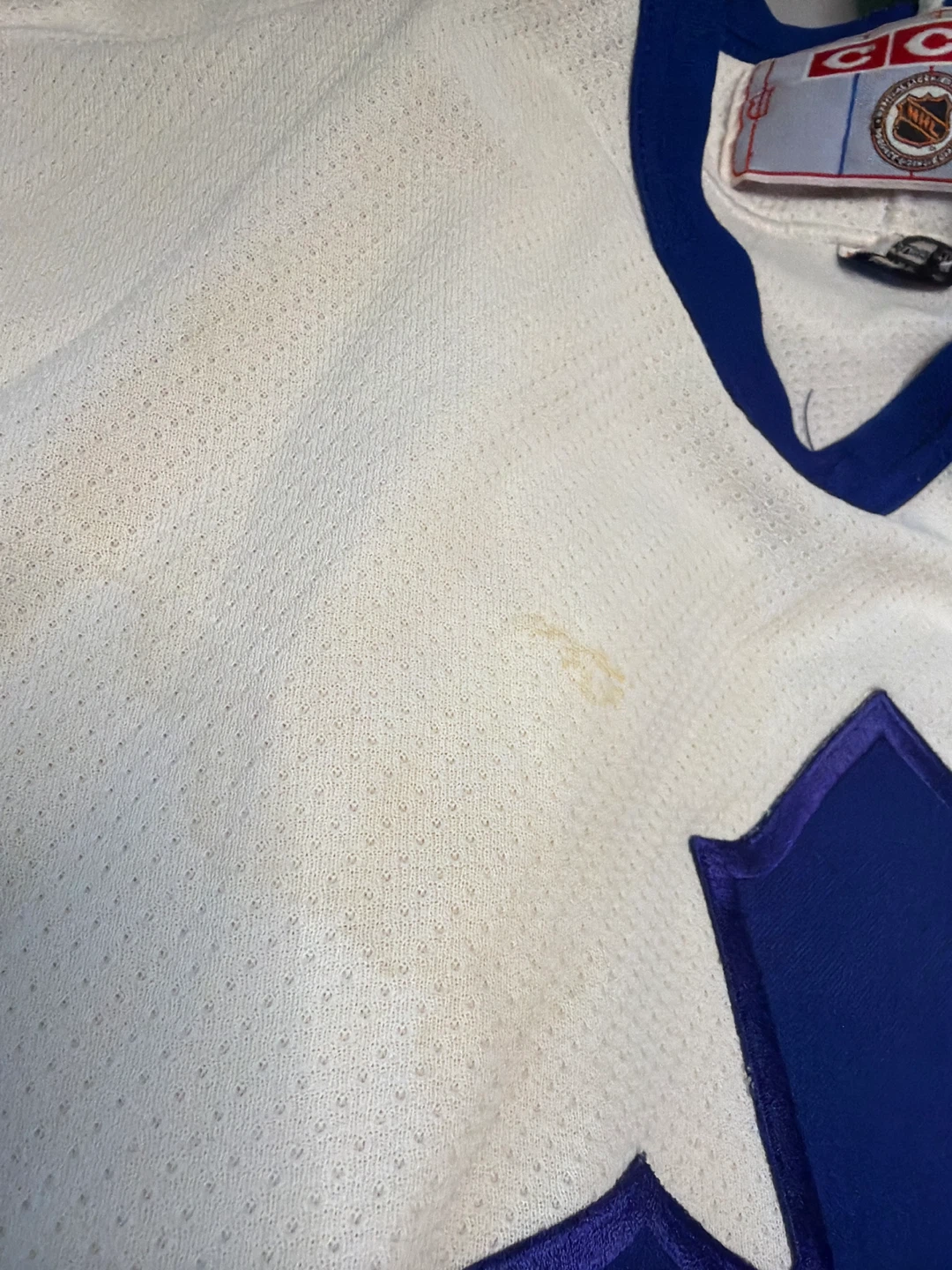 CCM Toronto Maple Leafs Hockey Jersey - photo 2