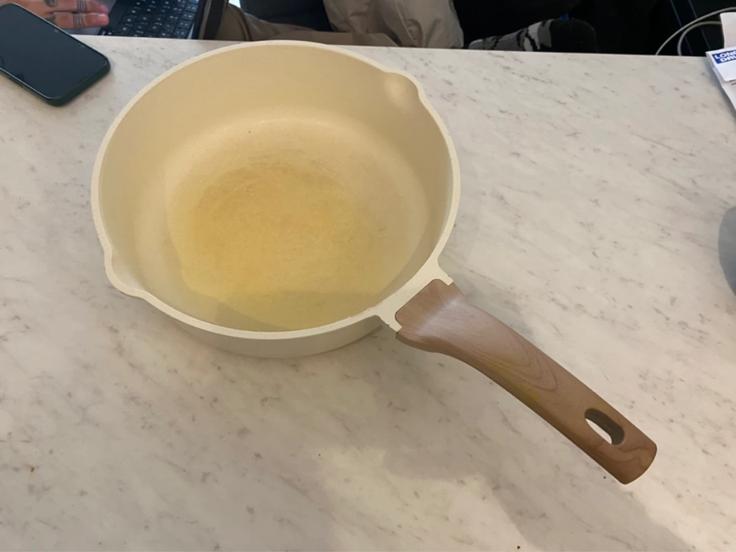 Carrot pots and pans set
