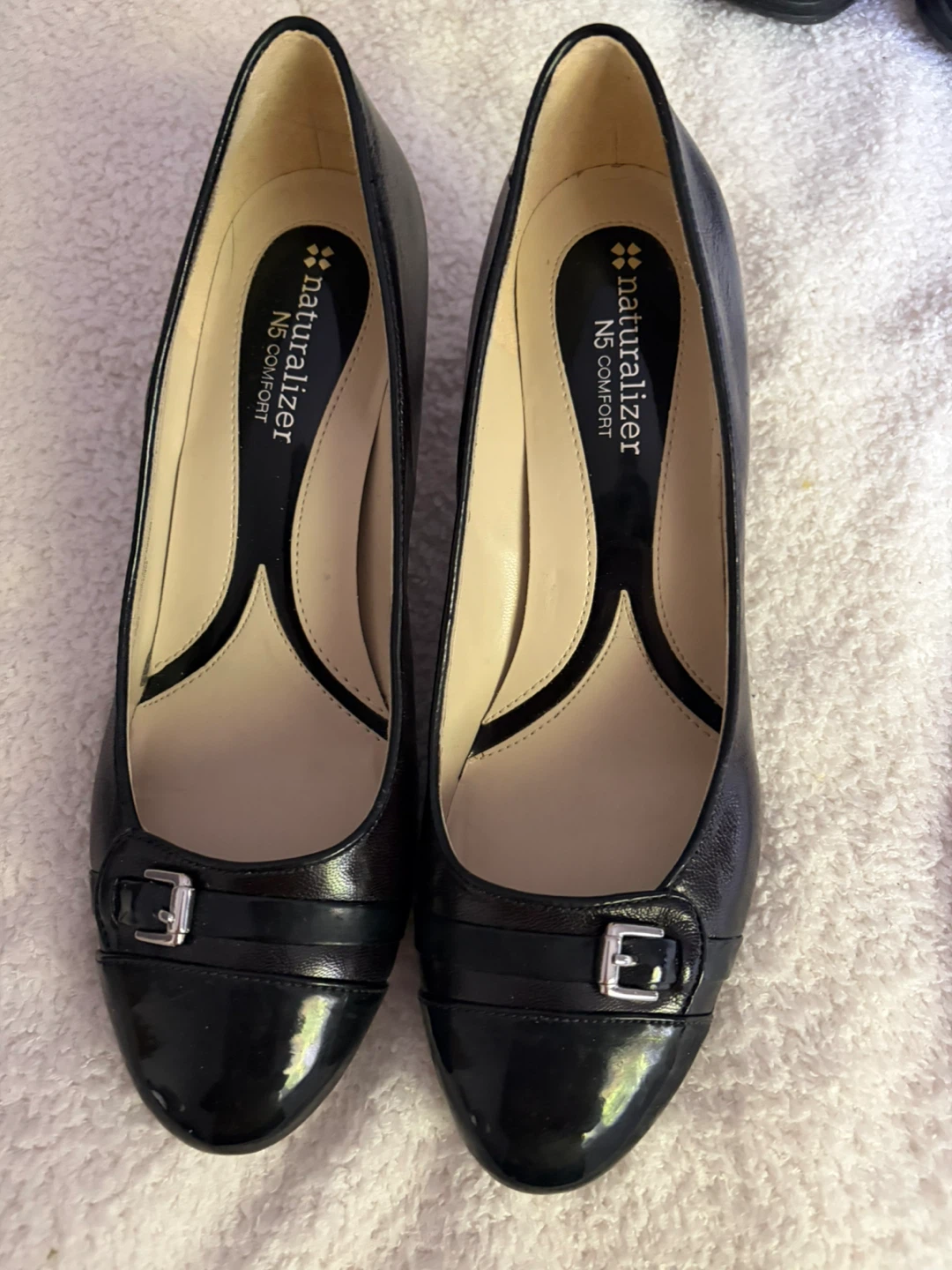 Naturalizer Black Leather Heels Size 7.5