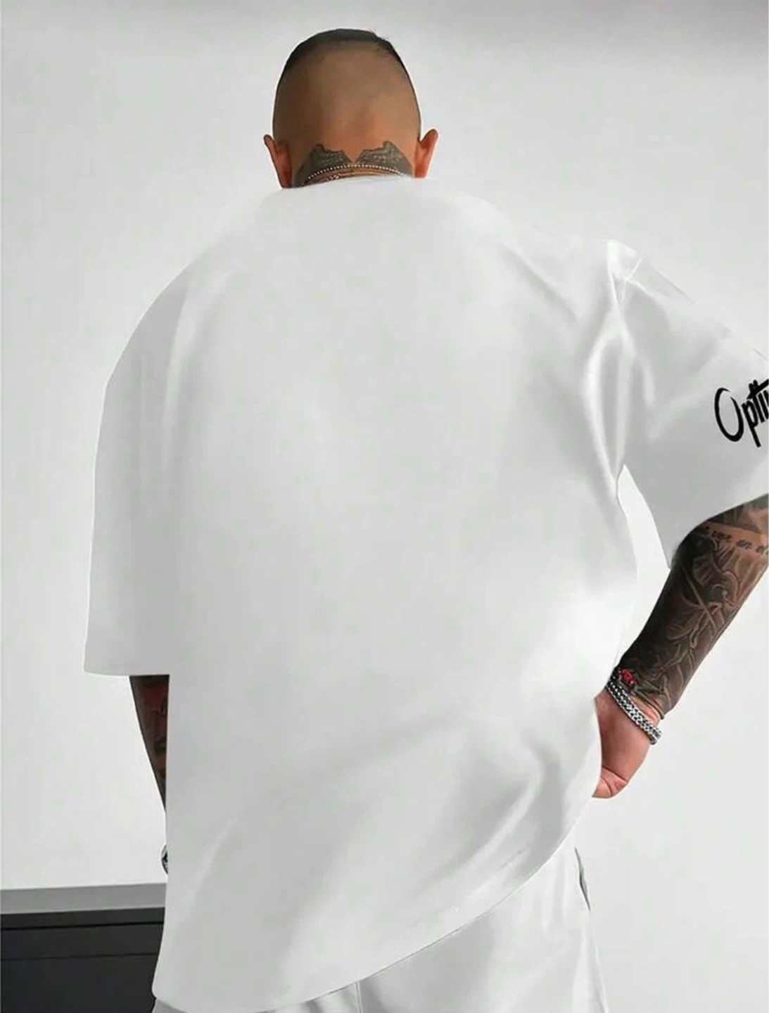 New t-shirt for men - photo 2
