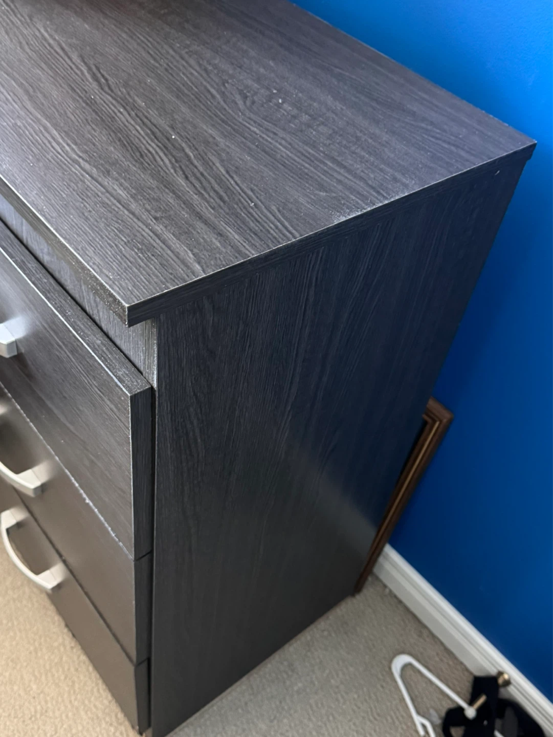 *Moving sale* Bedside tables - Dark Grey 3-Drawer Dresser - photo 3