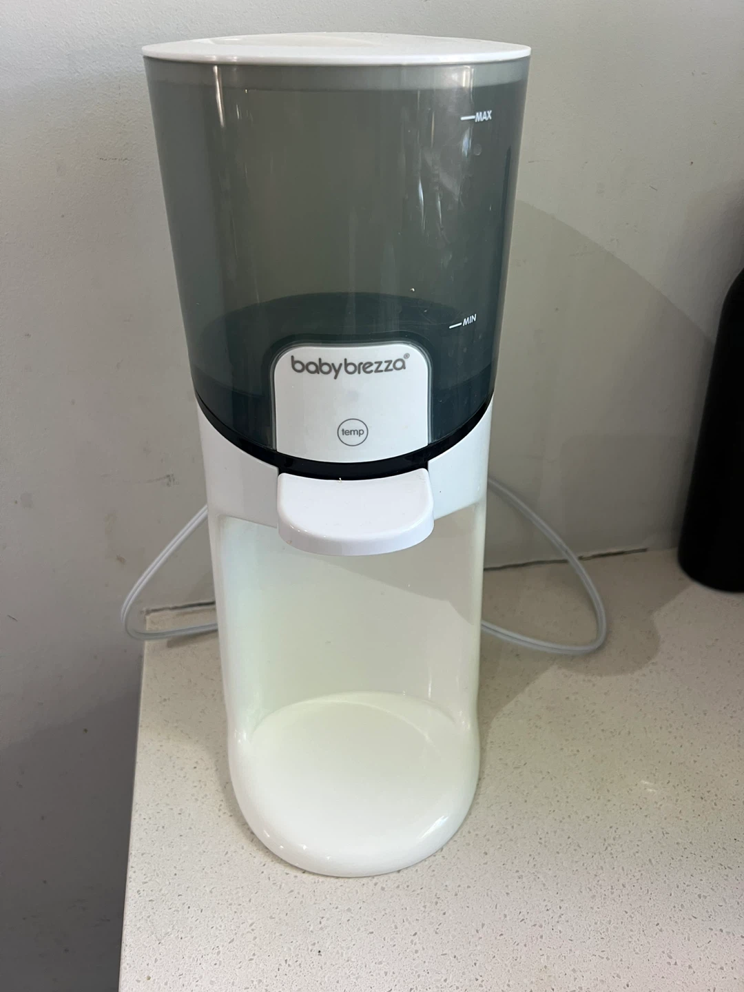 Baby Brezza is water warmer and dispenser