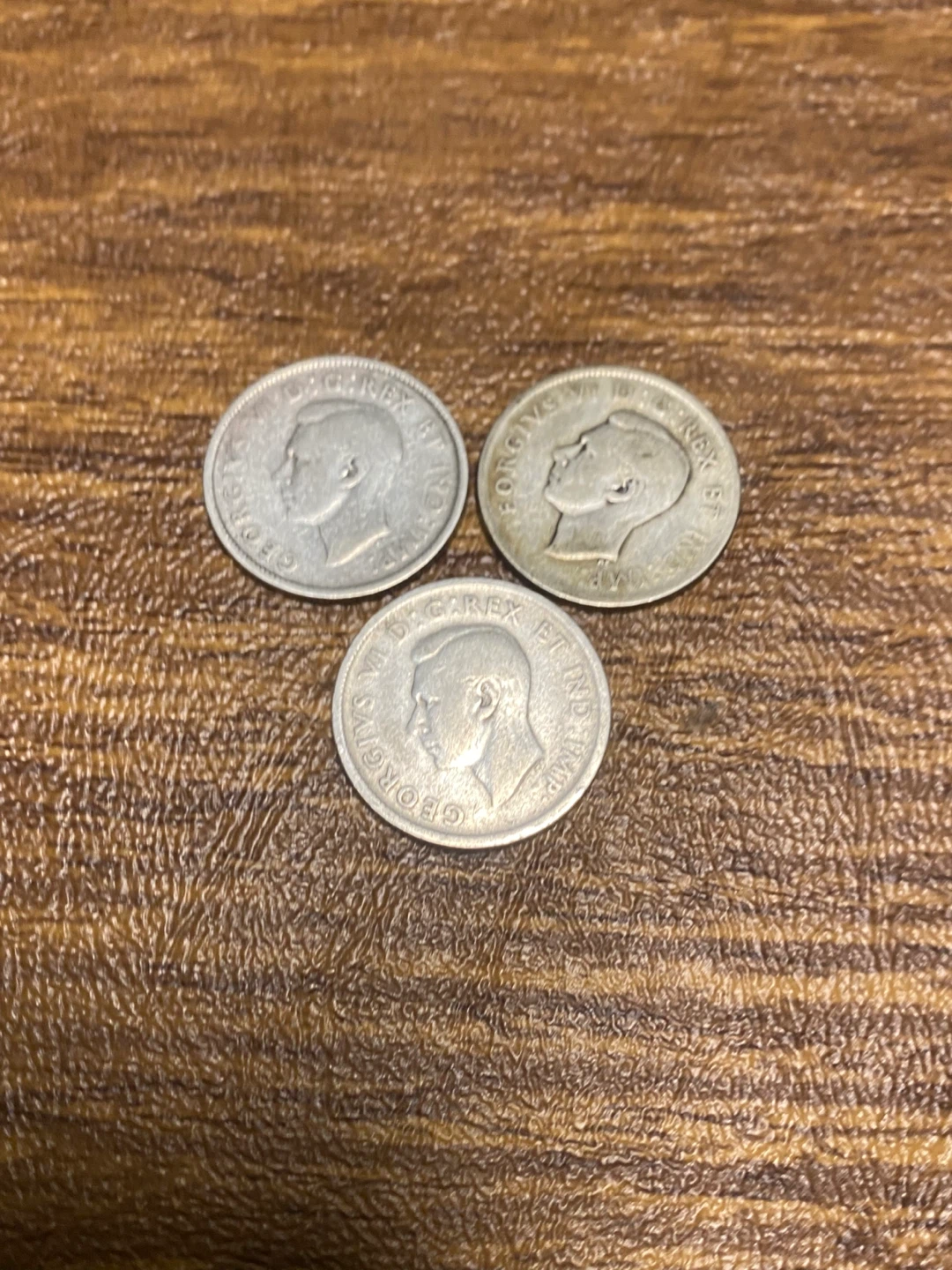 Vintage Canadian Quarters - 1943,1944,1945 - photo 2
