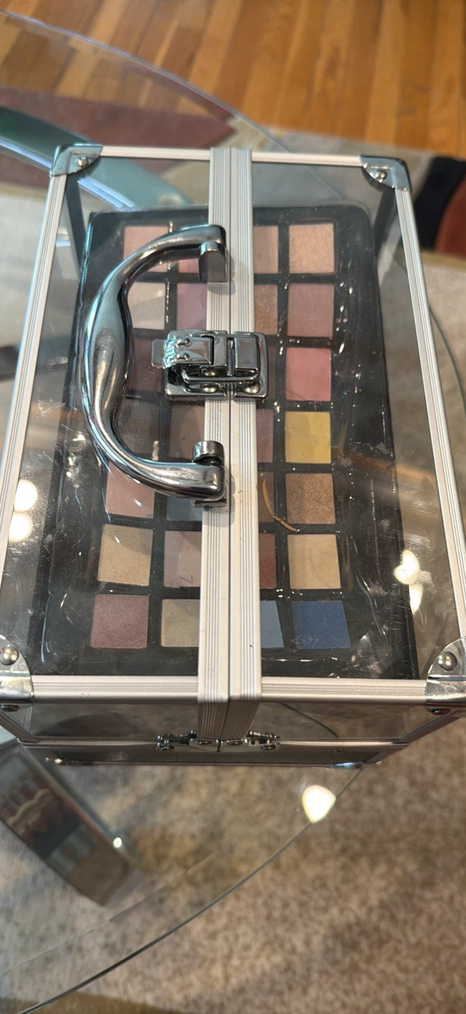 Makeup Train Case with Eyeshadow and Lipstick Palettes