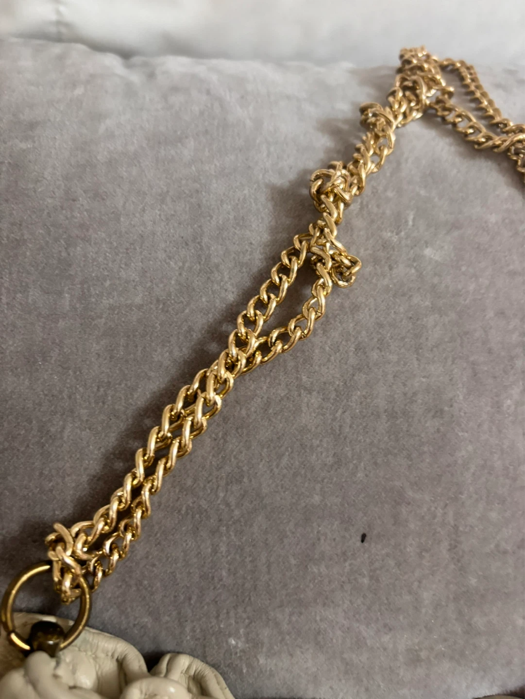 Vintage Andé Cream Leather Clutch with Gold Chain Strap - photo 2