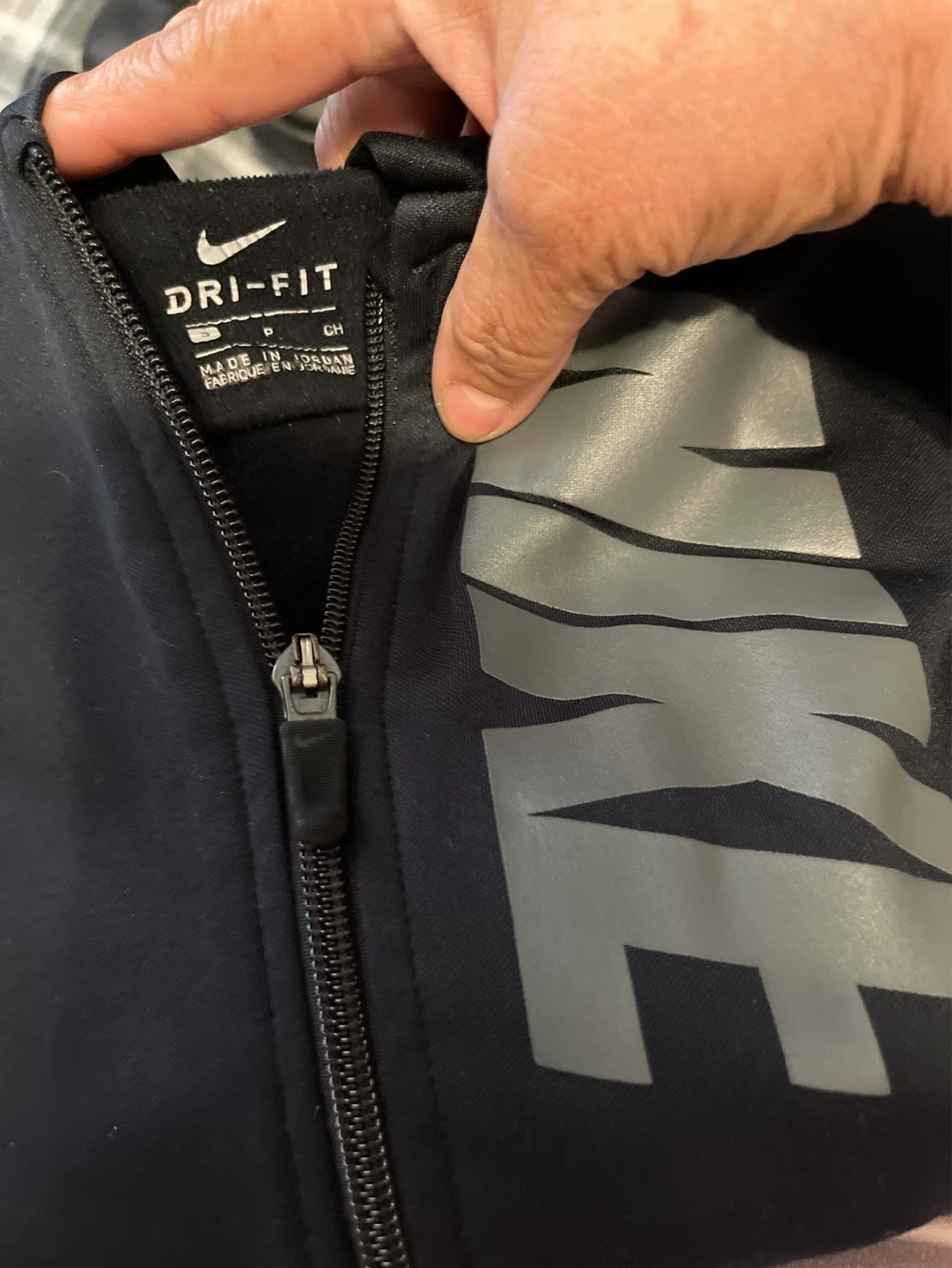 Nike Dri-Fit Black Zip-Up Hoodie - photo 2