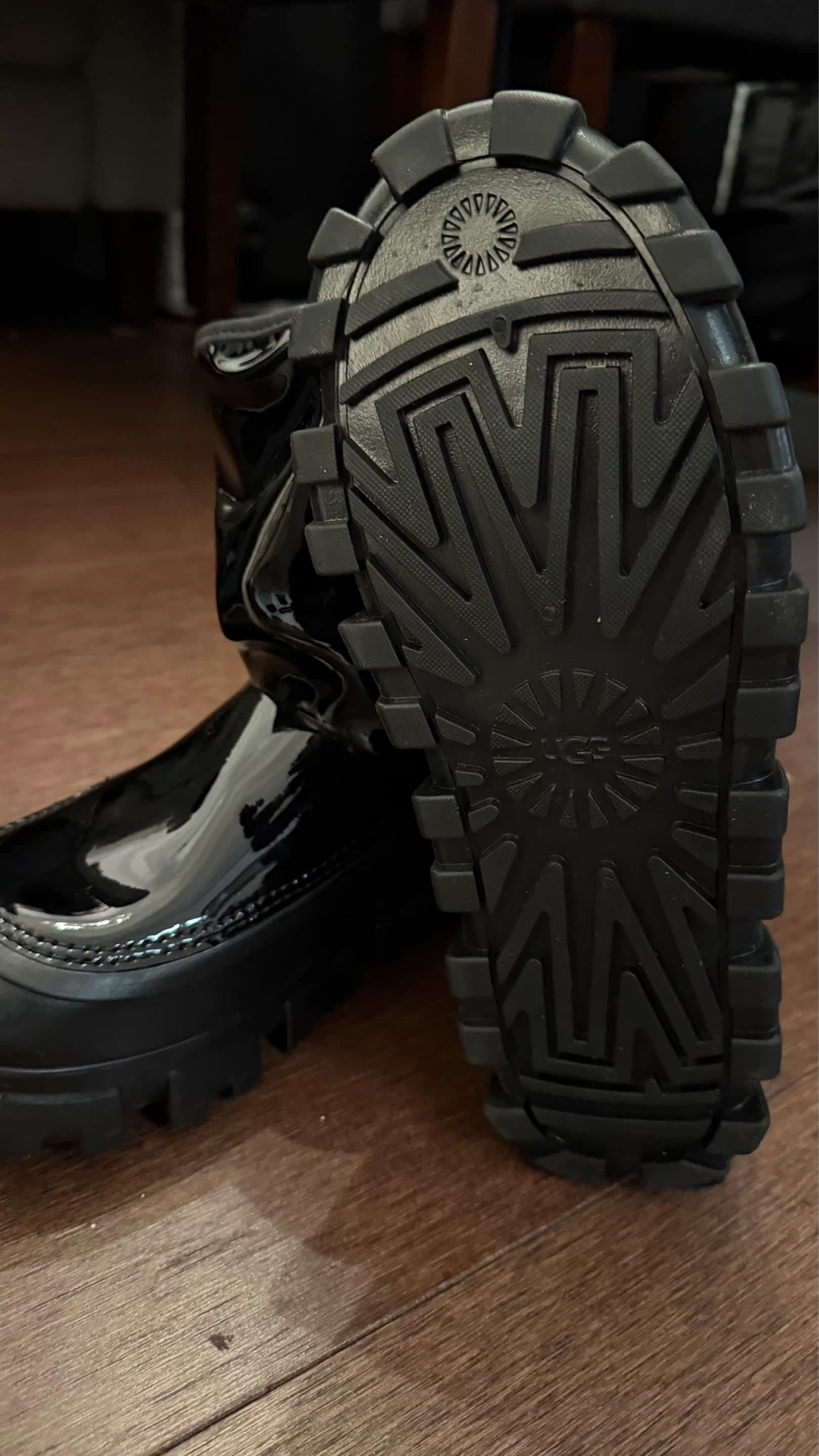 Ugg Black Patent Winter Boots - photo 3