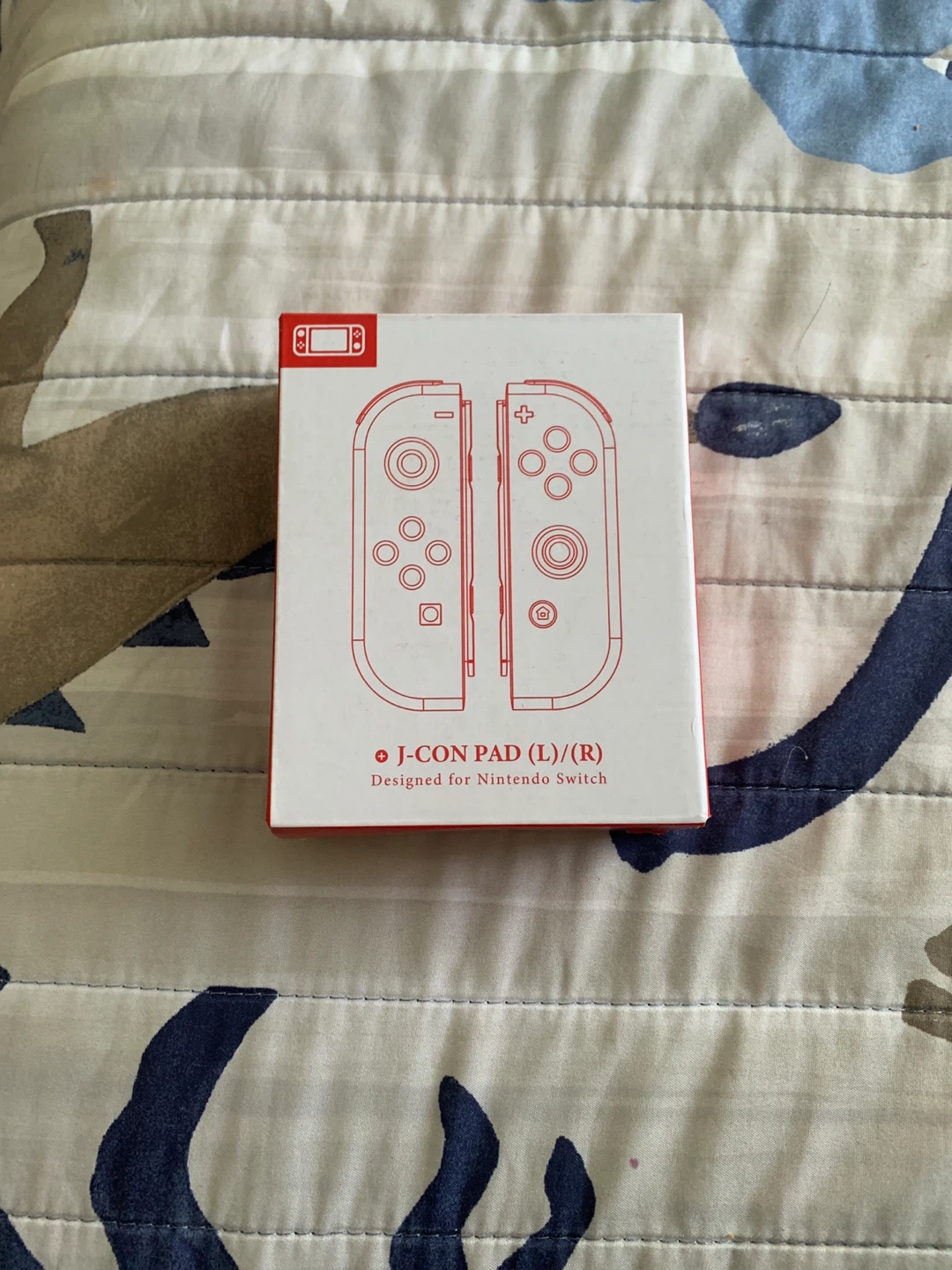 Nintendo Switch Joy-Con Controllers Pikachu Edition