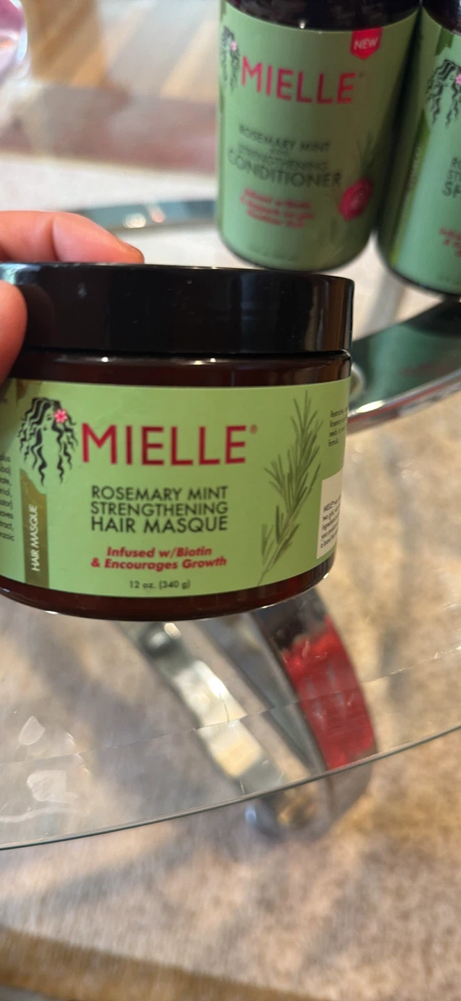 Mielle Rosemary Mint Strengthening Hair Masque - photo 3