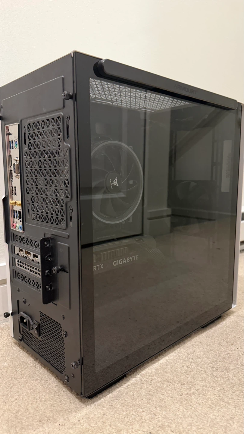 Gaming PC + monitor bundle - photo 5